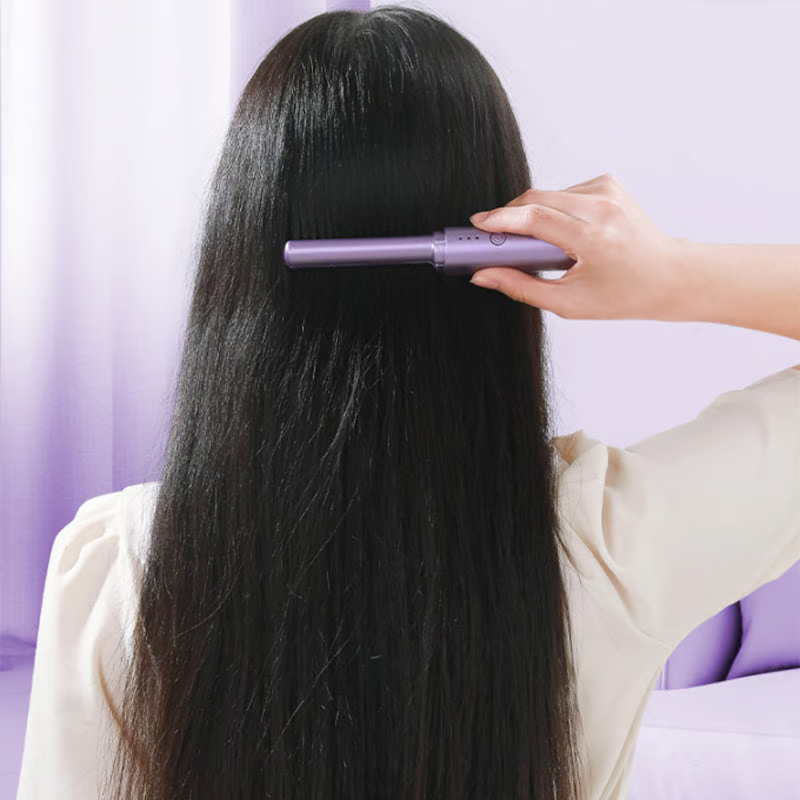 Ceramic Hairdressing Comb / Smooth, frizz-free hair anytime, anywhere.